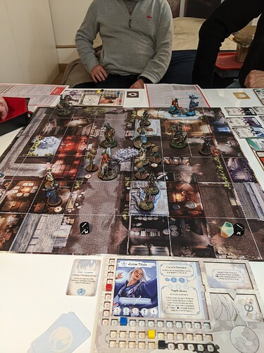 PXL_20251117_220250219