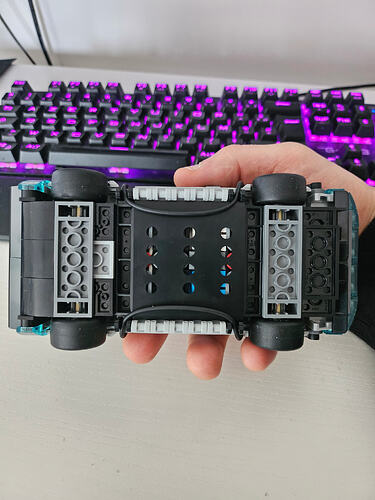 17683881978198790152404381764128