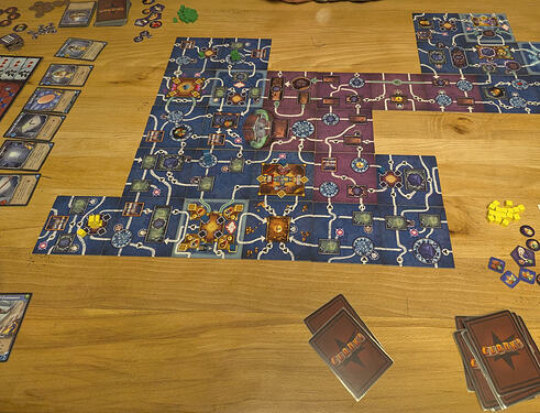 PXL_20251121_201025300