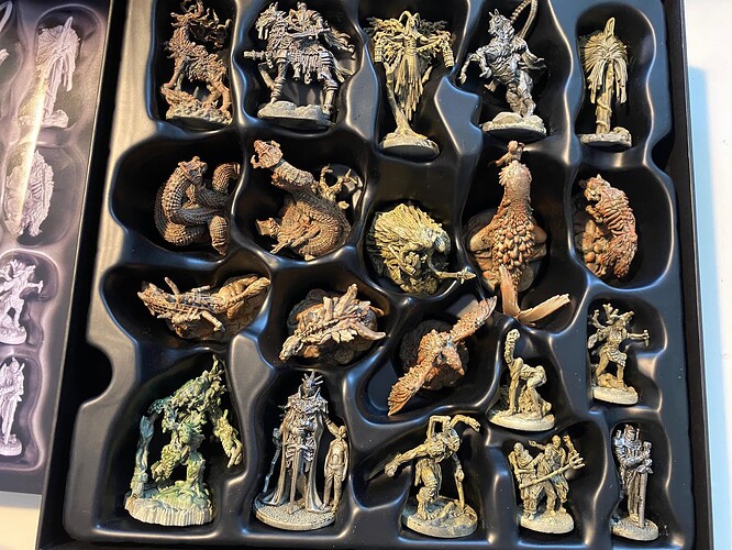 tainted grail figurine 3