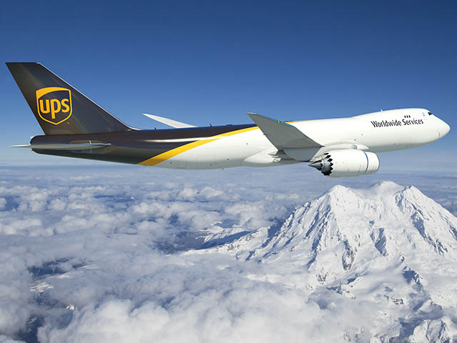 air-journal_UPS-747-8F-Rainier1